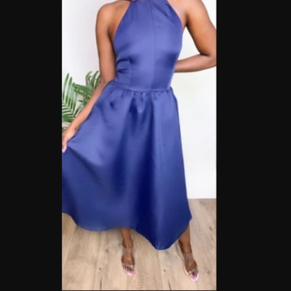 Traces Of Me Midi Dress - Picture 2 of 3